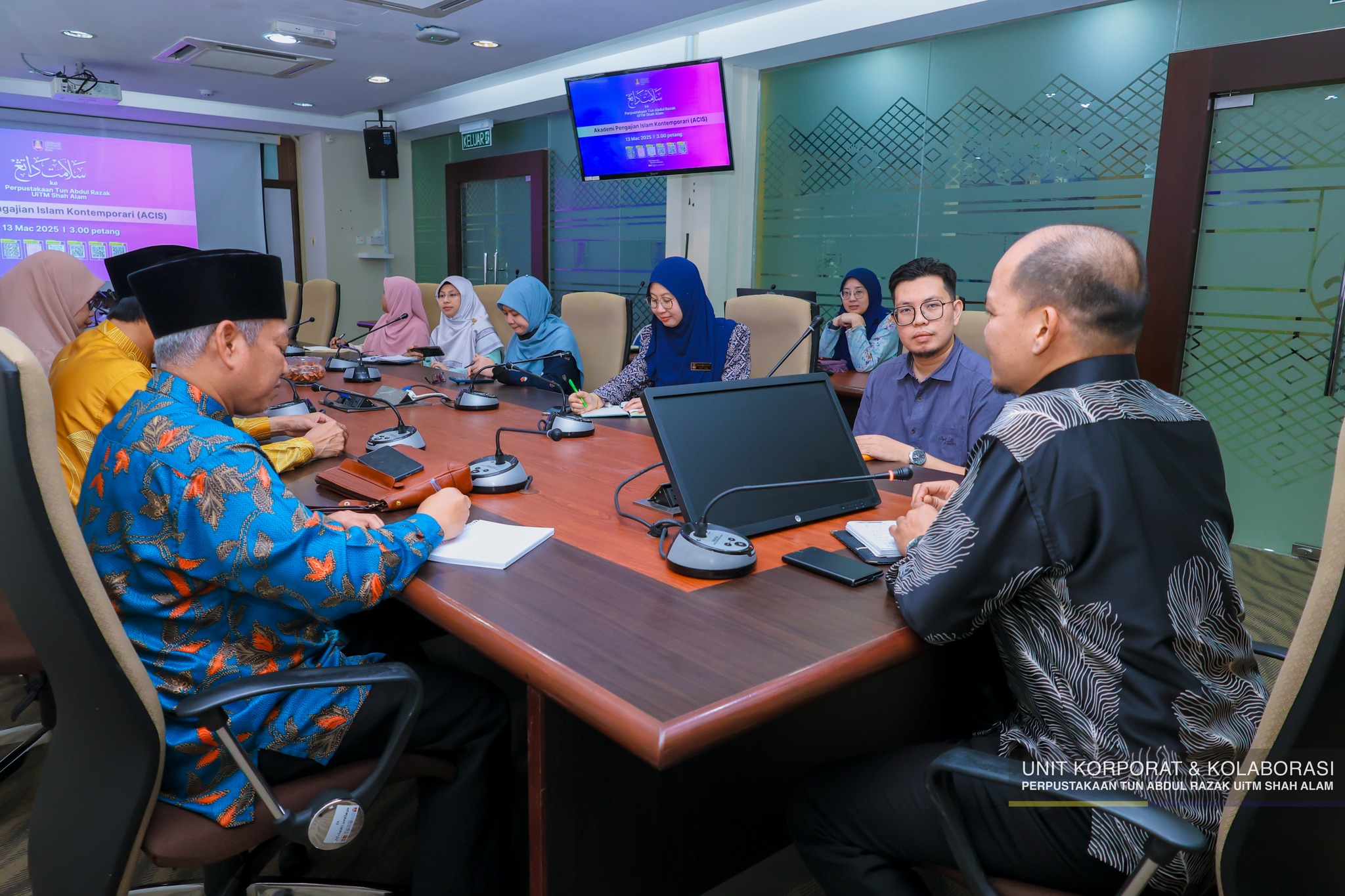 Lawatan Kerjasama Akademi Pengajian Islam Kontemporari (ACIS) UiTM dengan Perpustakaan Tun Abdul Razak (PTAR)