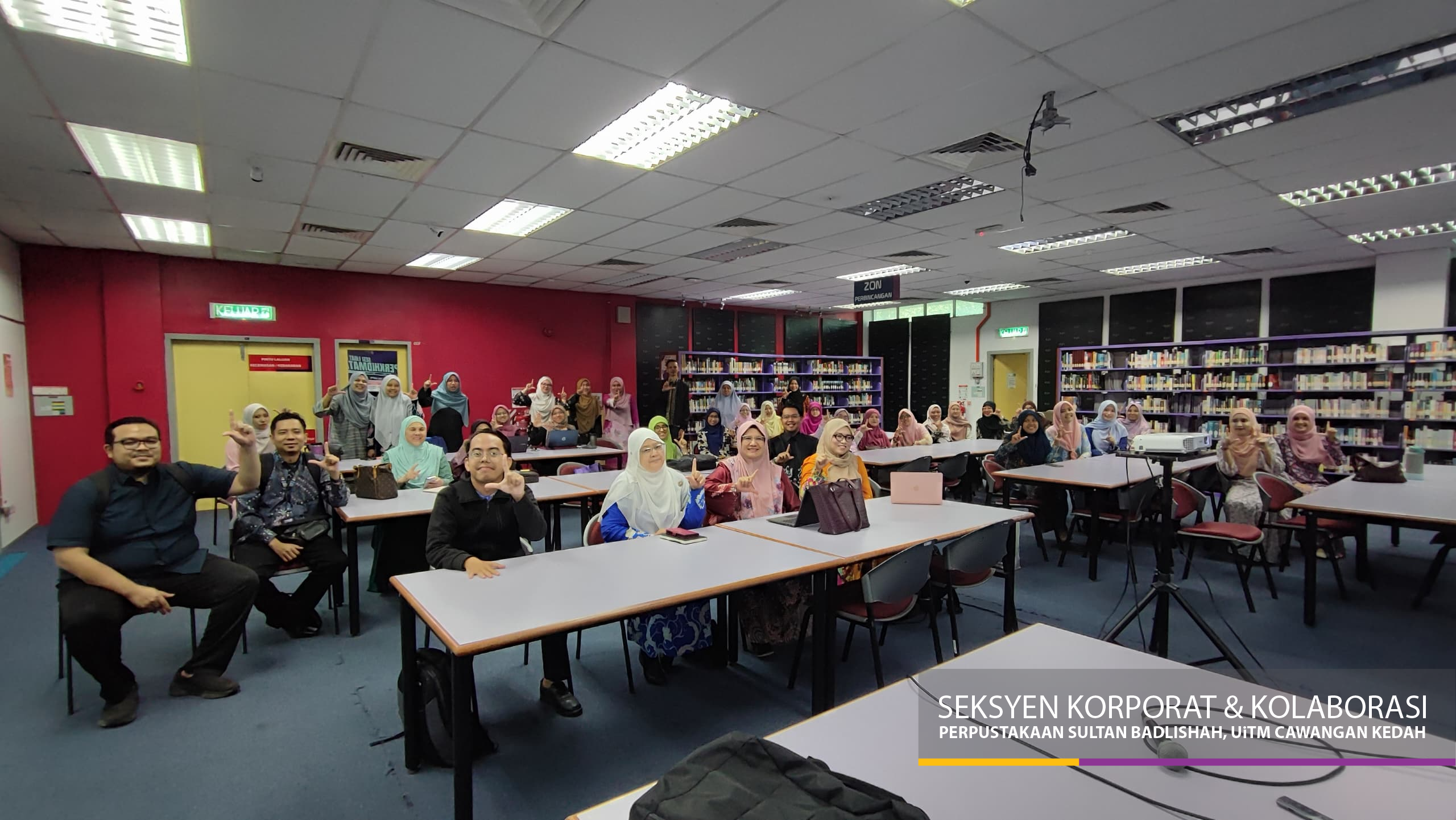 Sesi Libat Urus Perpustakaan Sultan Badlishah Bersama Fakulti Pengurusan Perniagaan, UiTM Cawangan Kedah