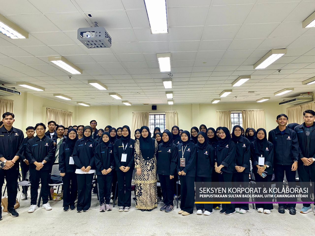 Taklimat Format Surat Rasmi Sempena Bengkel Pemantapan Jawatankuasa Perwakilan Kolej & Non Residen (JPKNR)