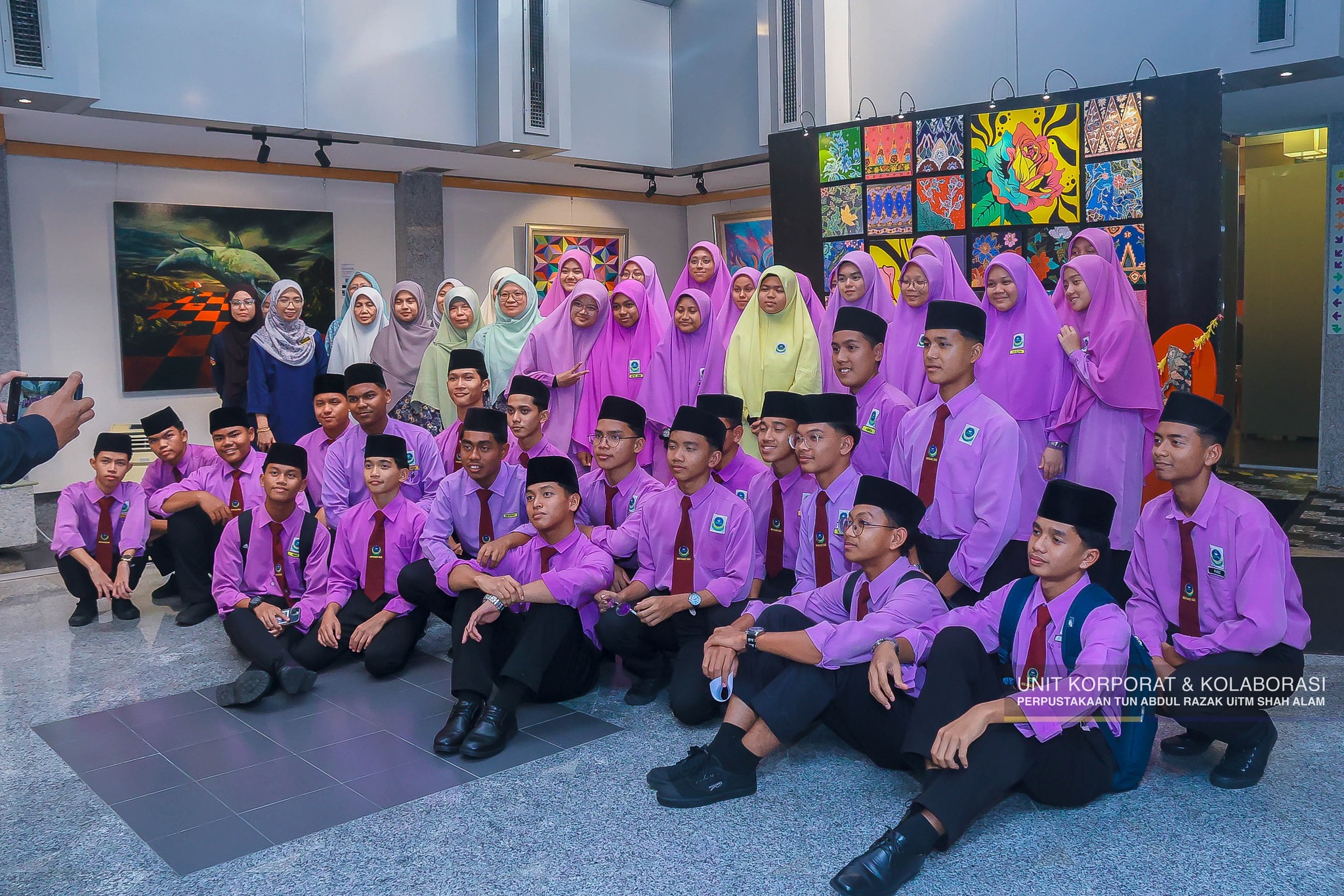 Lawatan Ilmu dari Maahad As-Sultan Ahmad Shah Ad-Dini ke Perpustakaan Tun Abdul Razak, UiTM Shah Alam
