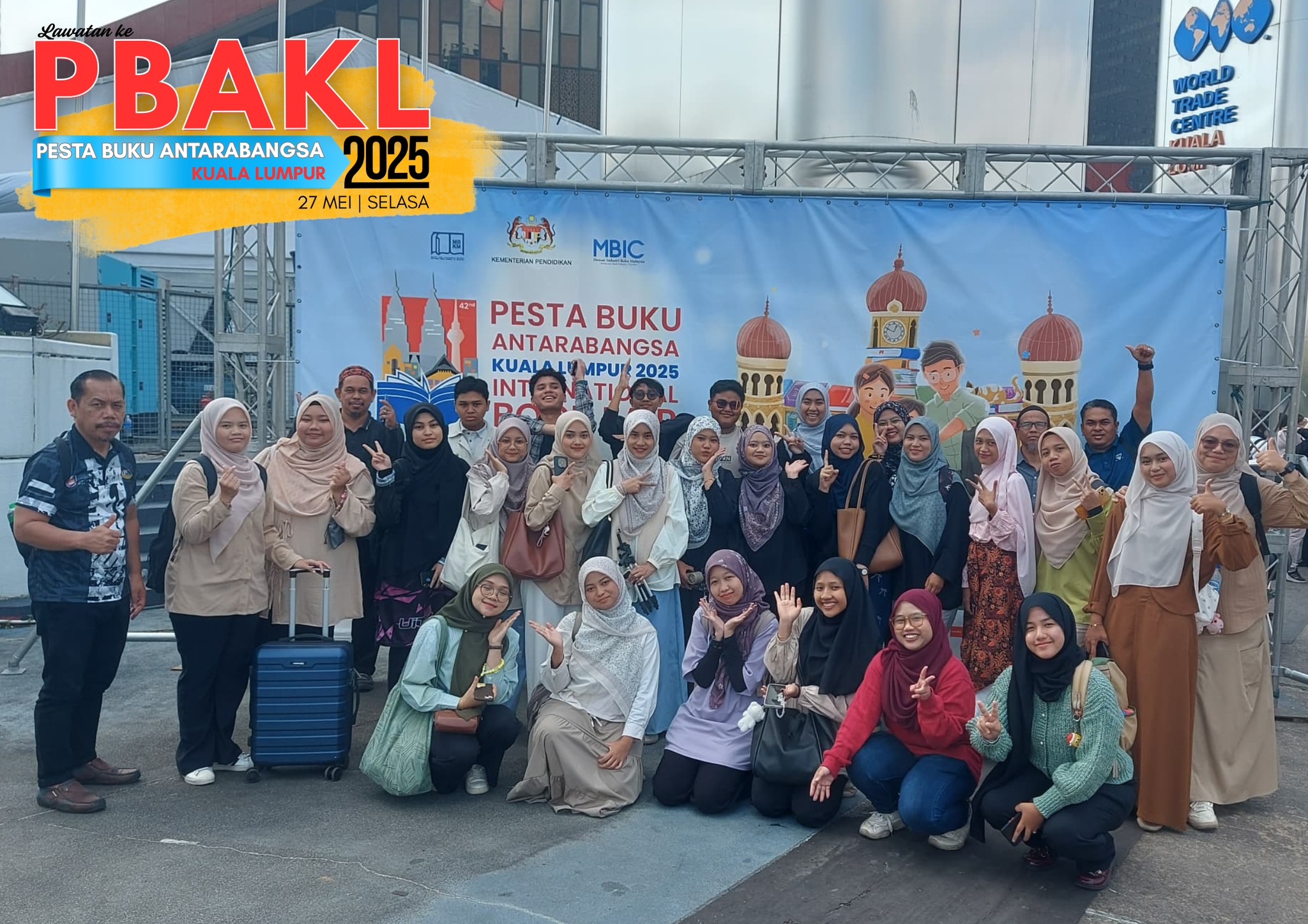 Lawatan UiTM Cawangan Pahang ke Pesta Buku Antarabangsa Kuala Lumpur 2025 