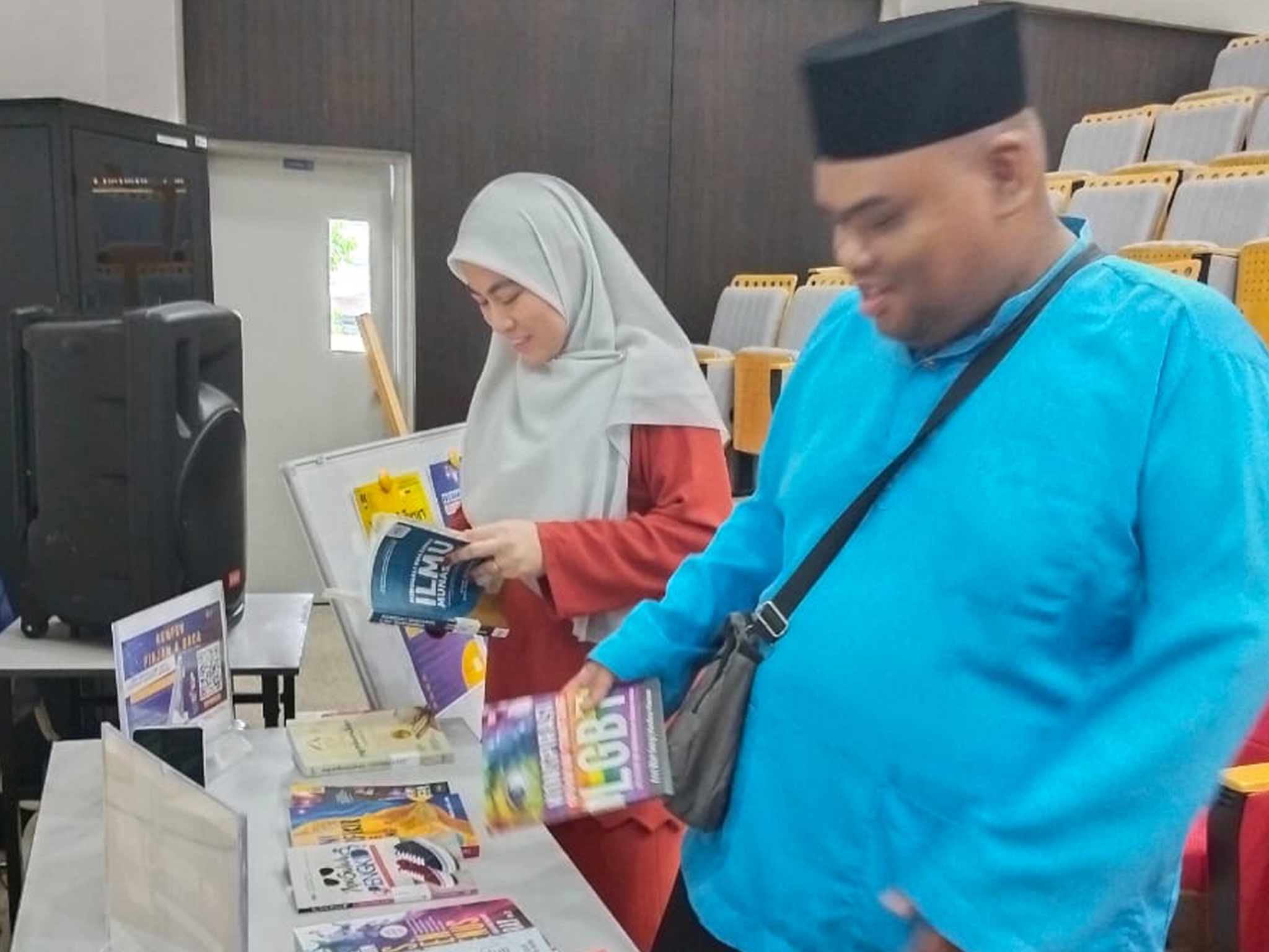 Program Mobile Library Di UiTM Kampus Teluk Intan