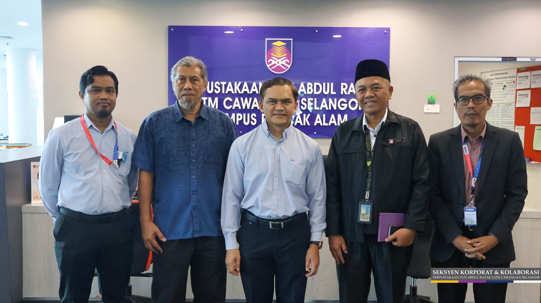 Lawatan Penandaaras Perpustakaan Multimedia Universiti Ke PTAR Kampus Puncak Alam