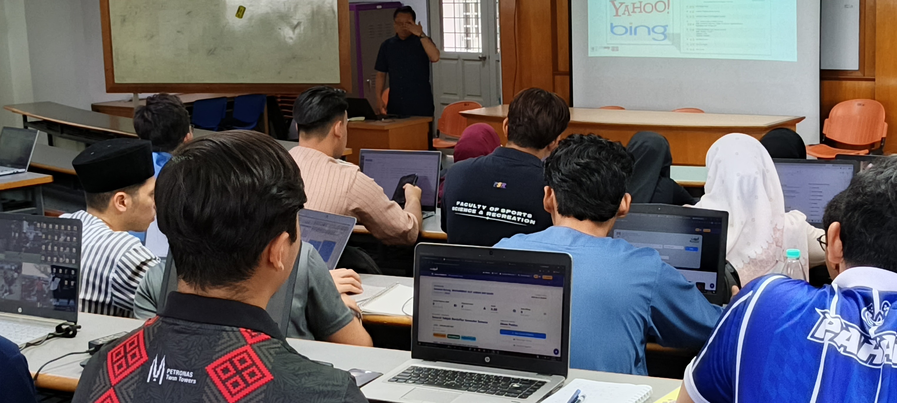 FSR Strengthens Research Skills Through Database Searching Workshop